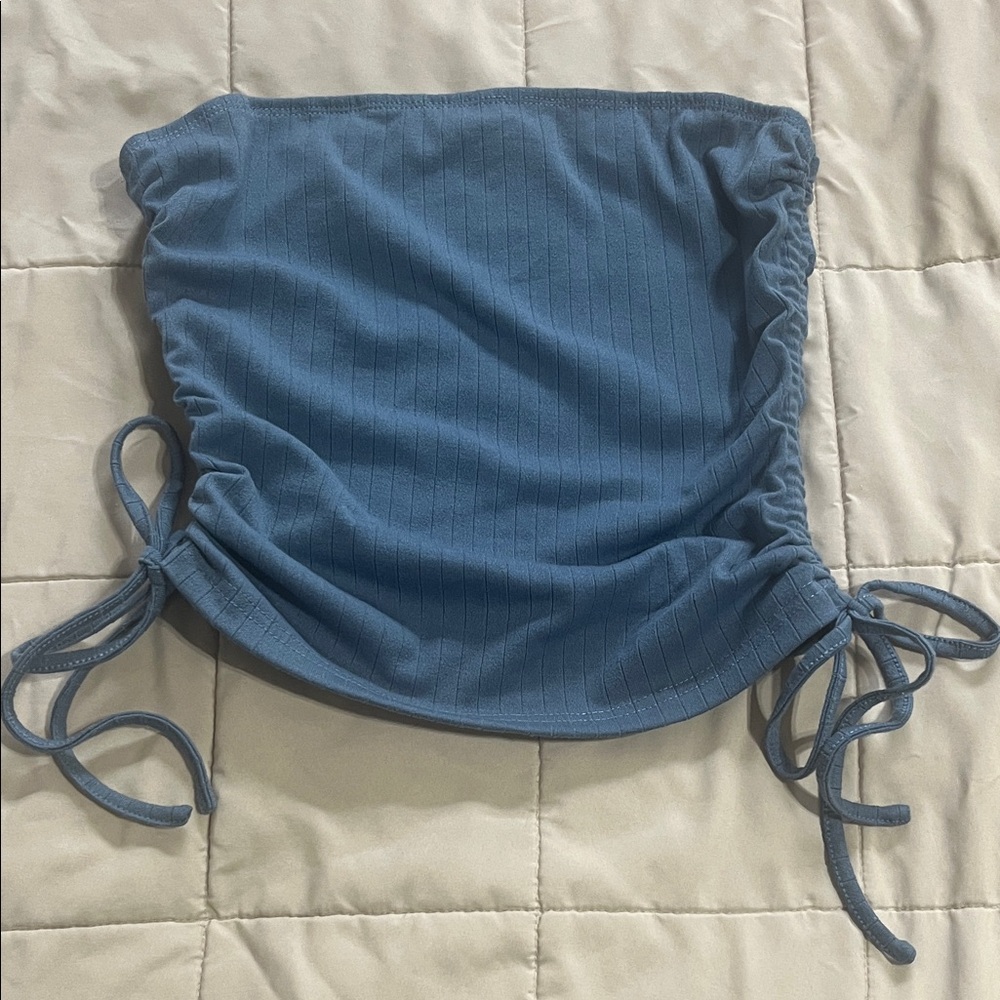 Blue White Fox Boutique Side Tie Ruched Ribbed Crop Strapless Tube Top Medium